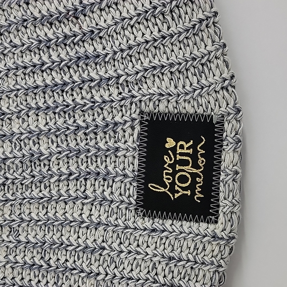 Love your melon 🍈 gray speckled gold foiled beanie O/S natural light charcoal - Picture 5 of 8